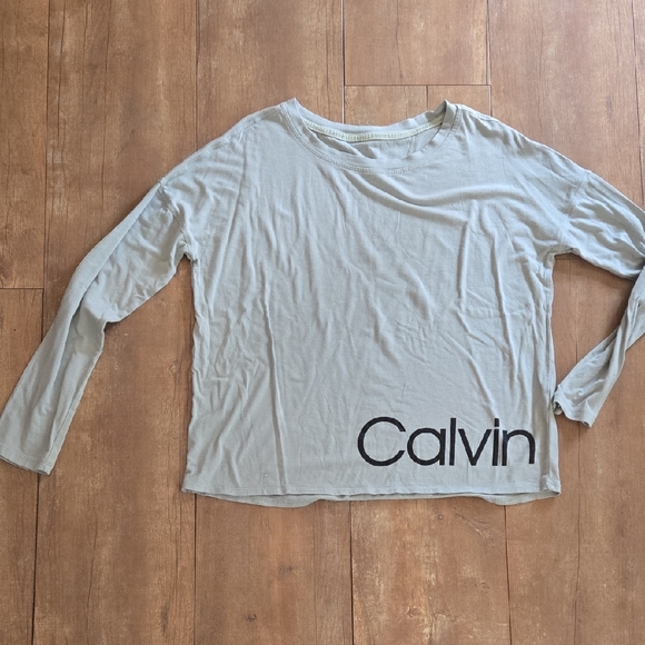 Calvin Klein Performance Light Gray Long Sleeve Top - Picture 1 of 3